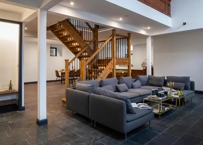 Finest Retreats - Capel Salem